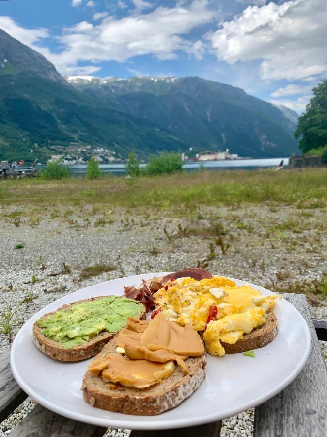 Trolltunga Fjordview Aparthotel Odda Exterior foto