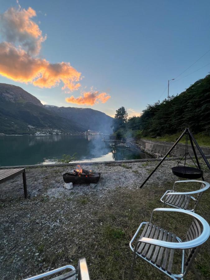 Trolltunga Fjordview Aparthotel Odda Exterior foto